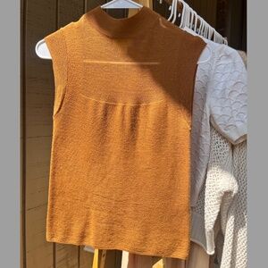 Anthropologie Sleeveless Mockneck Sweater in Warm Caramel Brown